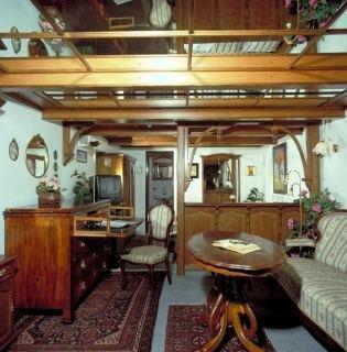 Panoramic Castle Suite With Free Private Parking Bratislava Bagian luar foto