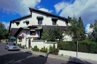 Panoramic Castle Suite With Free Private Parking Bratislava Bagian luar foto