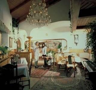 Panoramic Castle Suite With Free Private Parking Bratislava Bagian luar foto